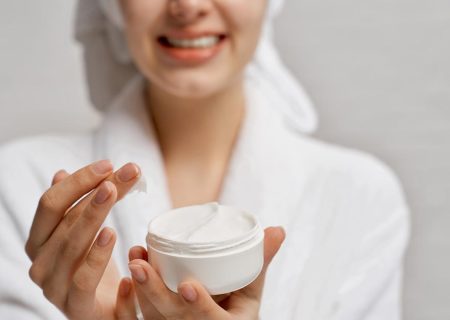 با بهترین روش برای کنترل چربی پوست صورت آشنا شوید